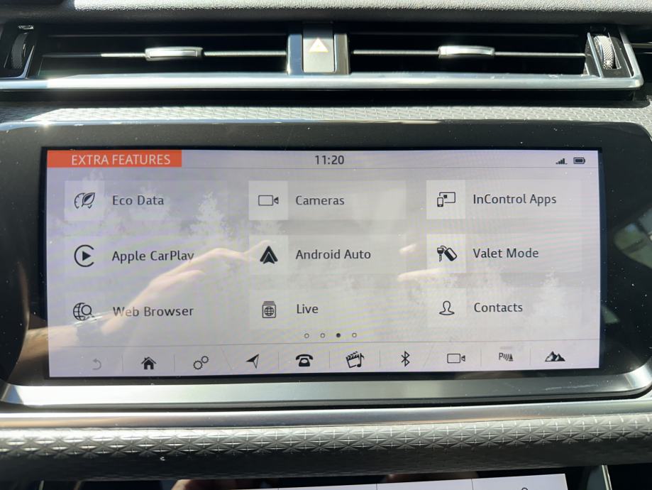 Land Rover Range Rover Velar *R-DYNAMIC*PANO*OVLAŠTENI SERVISI*REG5/27, fotografija 19