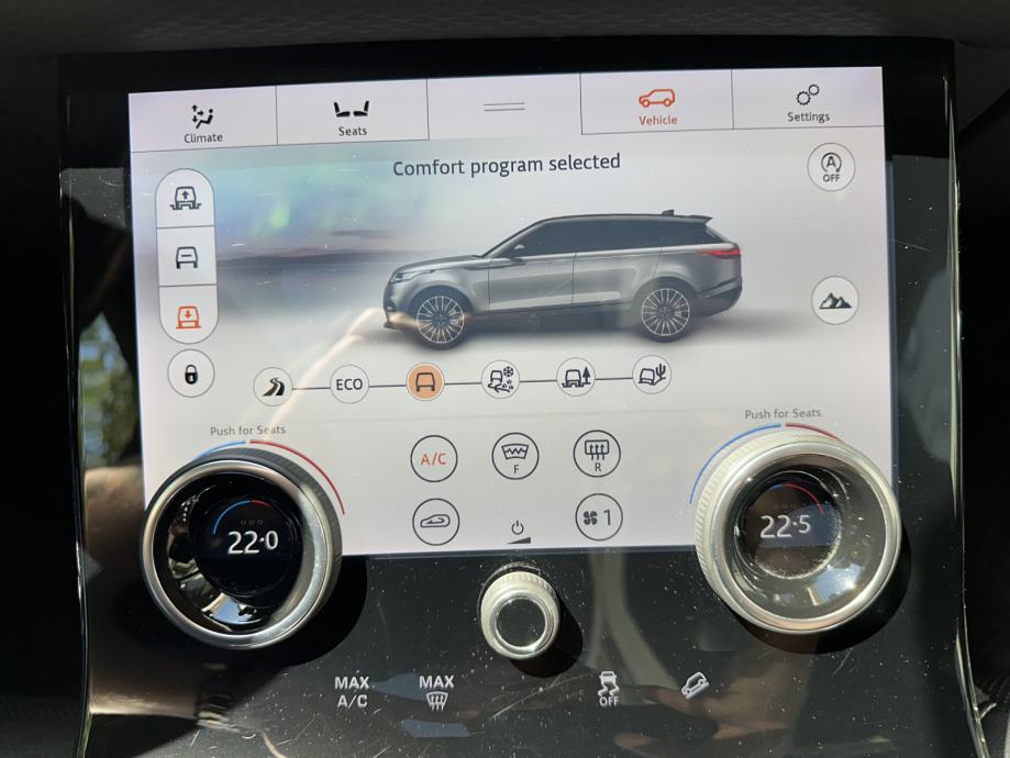 Land Rover Range Rover Velar *R-DYNAMIC*PANO*OVLAŠTENI SERVISI*REG5/27, fotografija 16