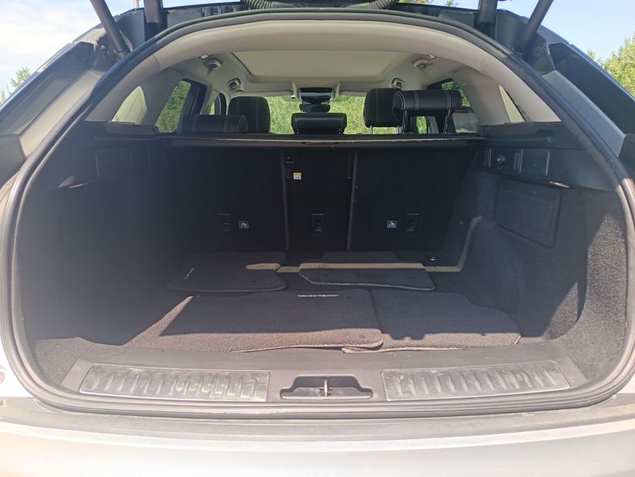 Land Rover Range Rover Velar SE 3.0D V6 300HP 4WD A8 - 3 godine jamstv, fotografija 12