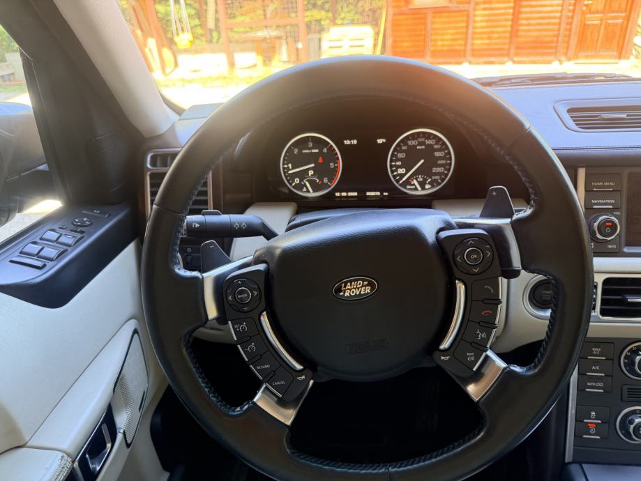 Land Rover Range Rover Vogue 4,4 TDV8 automatik Autobiography, fotografija 10