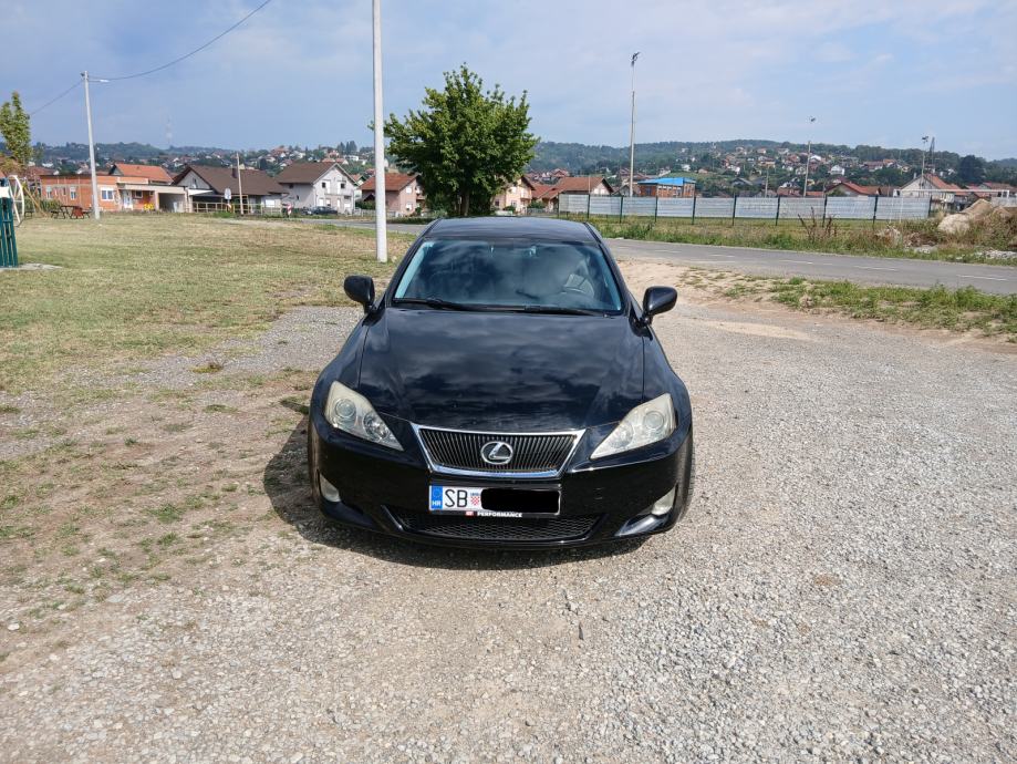 Lexus IS 250 Sport, fotografija 5