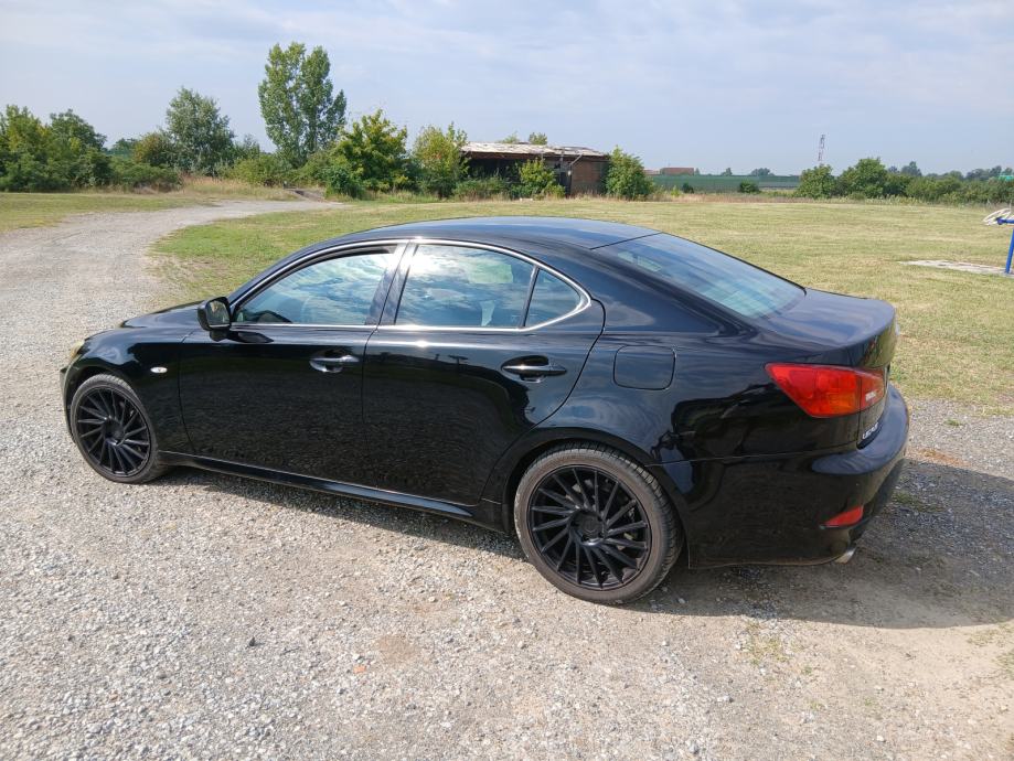 Lexus IS 250 Sport, fotografija 7