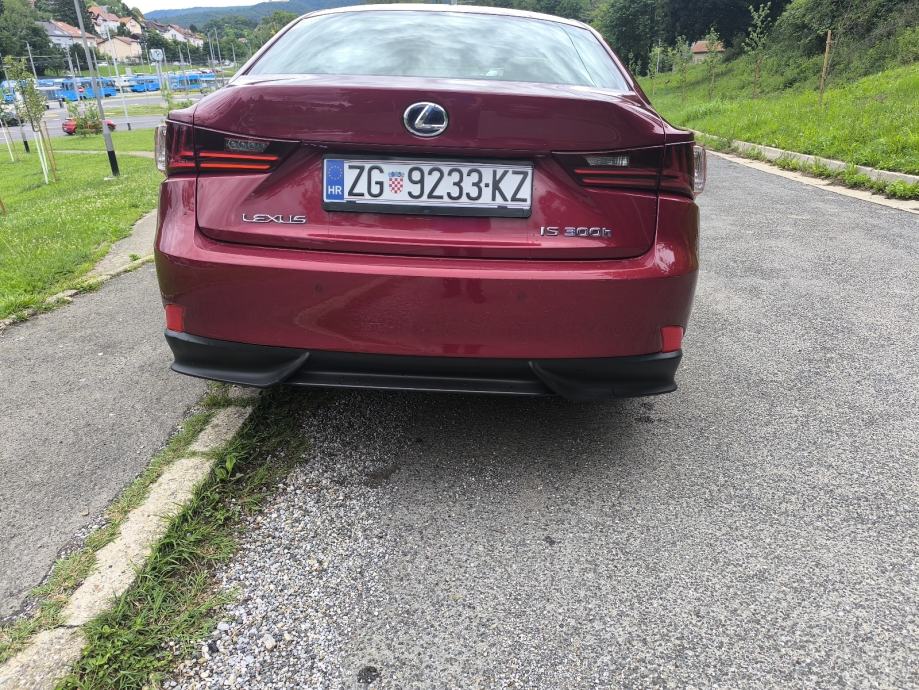 Lexus IS is 300 hibrid automatik, fotografija 4