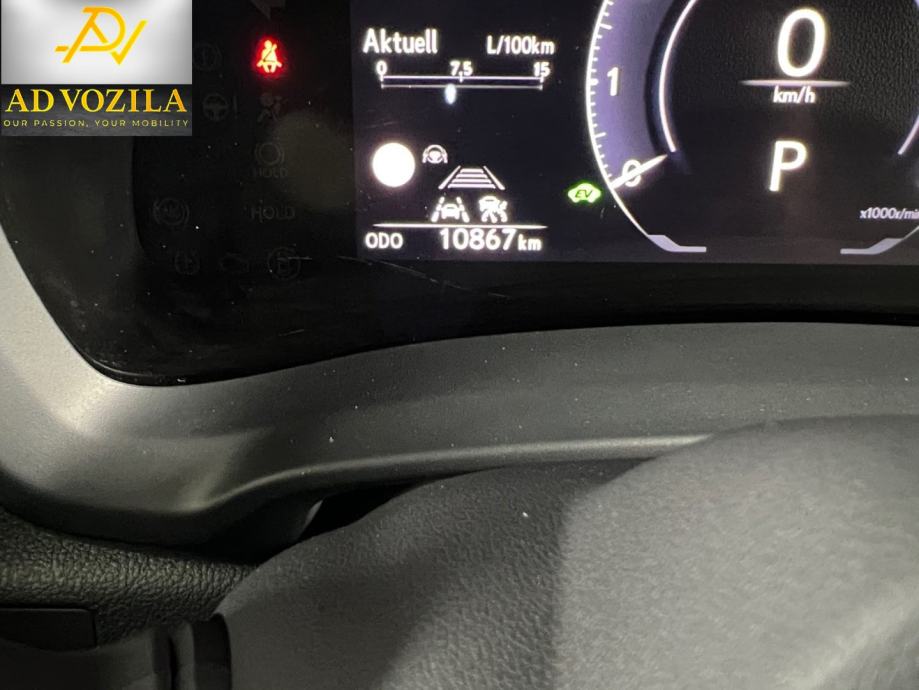 Lexus LBX hibrid LED Kamera Keyless Go, fotografija 12