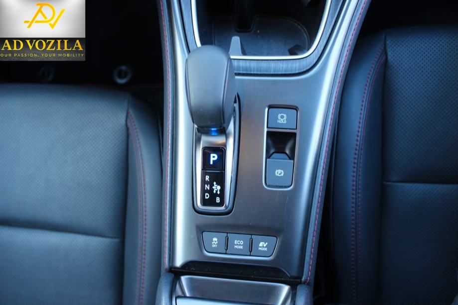 Lexus LBX Emotion LED Kamera Ambi.sv.Navig Keyless €33.900, fotografija 12