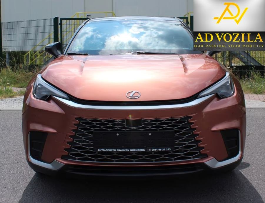Lexus LBX Emotion LED Kamera Ambi.sv.Navig Keyless €33.900, fotografija 19
