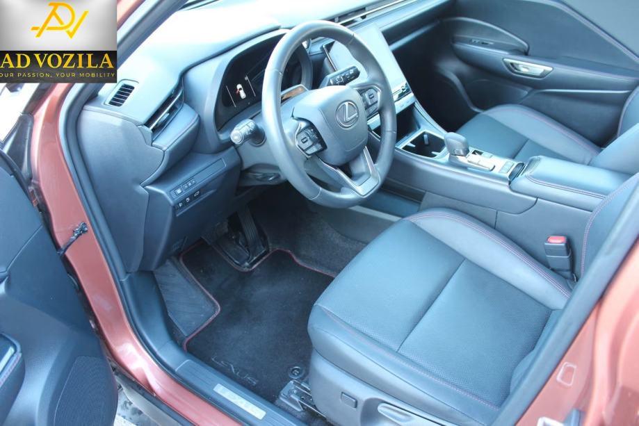 Lexus LBX Emotion LED Kamera Ambi.sv.Navig Keyless €33.900, fotografija 20