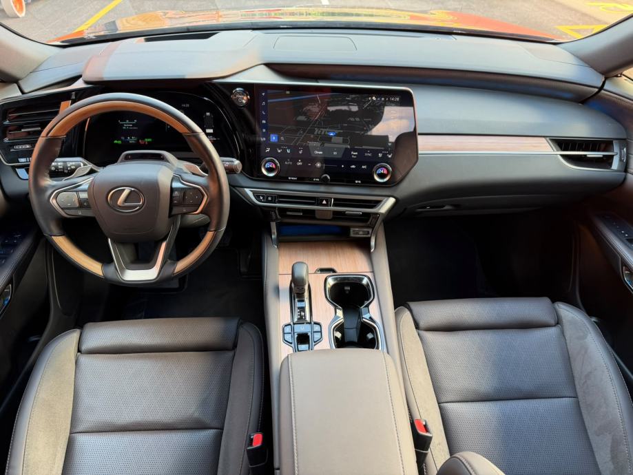 LEXUS RX 450H+ LUXURY 227KW/309KS, fotografija 8