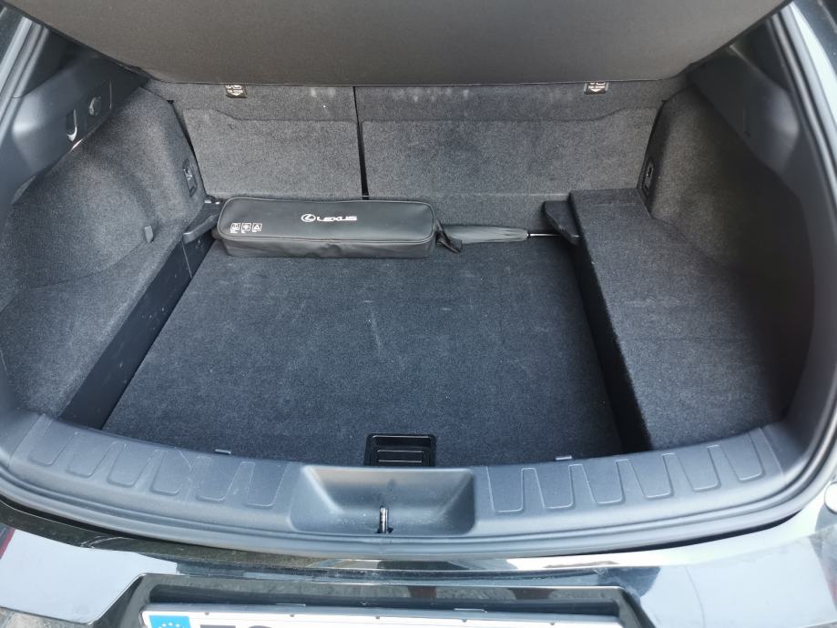 Lexus UX 250h STYLE 184 KS ACC TEMP,, fotografija 8