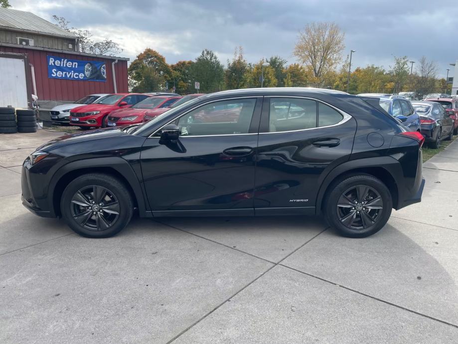Lexus UX UX 250h Automatik, Hybrid, pogled izvana - slika 3