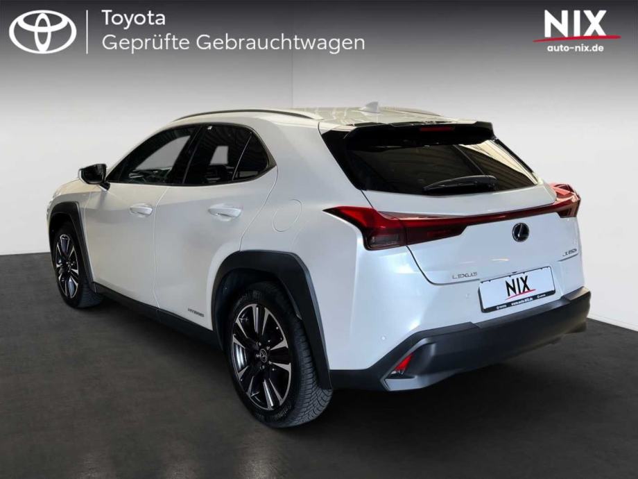 Lexus UX UX 250h Automatik, Hybrid, pogled izvana - slika 2