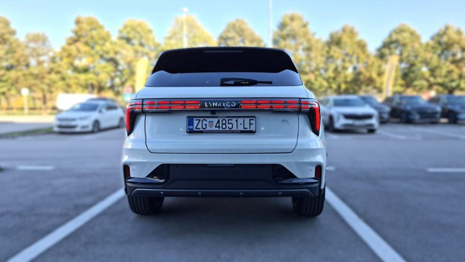 Lynk & Co 01 1.5 PHEV 7DCT FWD, Panorama, 360 Kamera, Jamstvo, fotografija 8