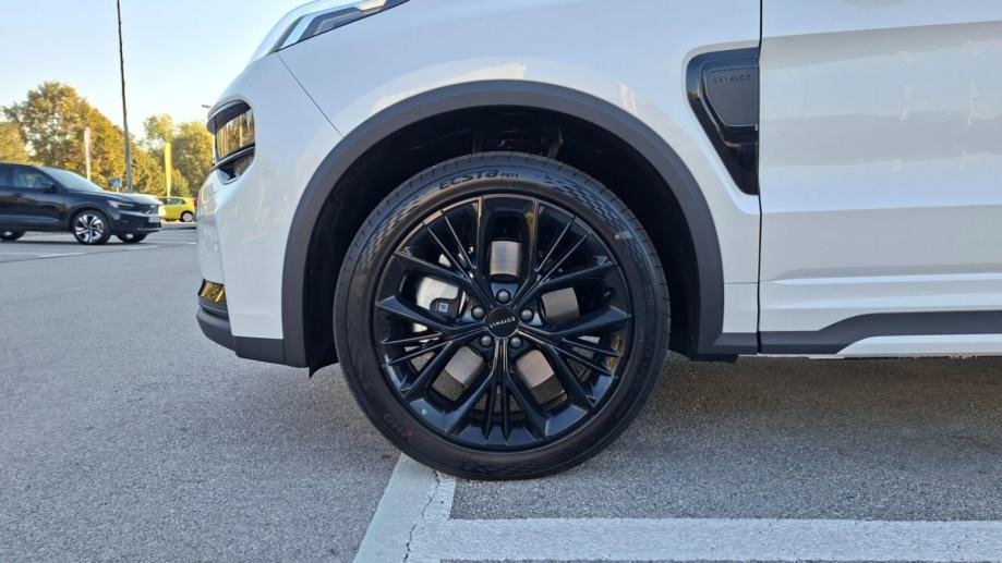 Lynk & Co 01 1.5 PHEV A/T 7DCT FWD, 360 Kamera, Panorama, Jamstvo, fotografija 14