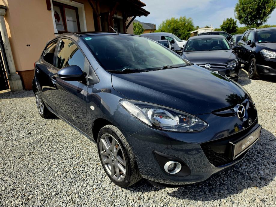Mazda 2 1,3 benzin 2012 godina #Navi,park senzori ,gr.sjedala...#, fotografija 7