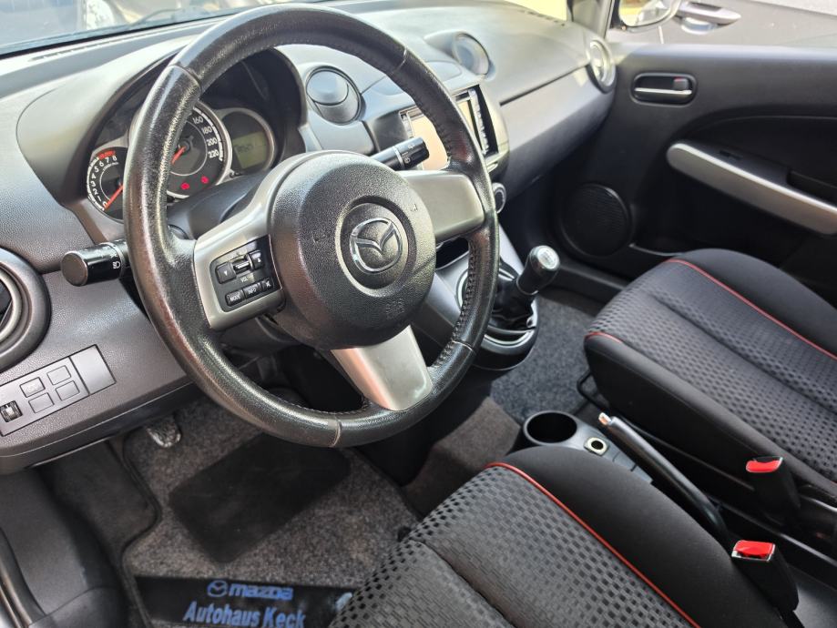 Mazda 2 1,3 benzin 2012 godina #Navi,park senzori ,gr.sjedala...#, fotografija 17