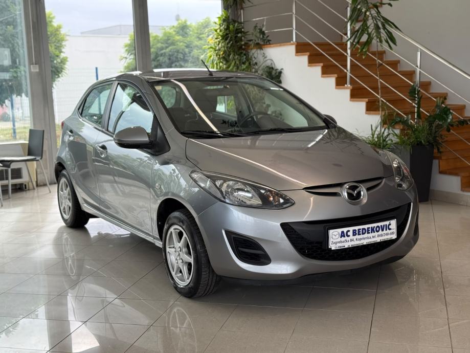 Mazda 2