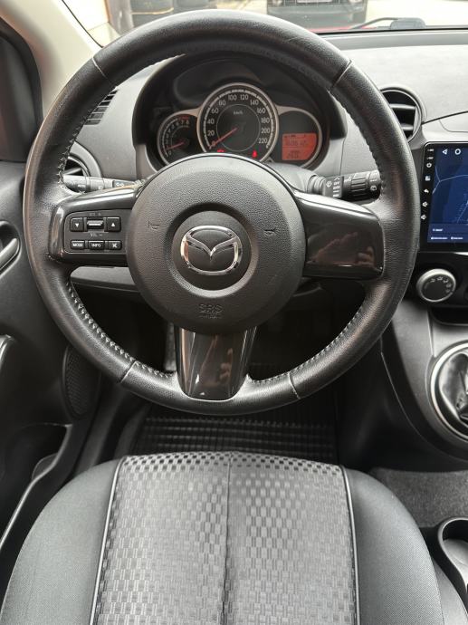 Mazda 2 1,3 i * NAVI * GARANCIJA 12 MJESECI *, fotografija 14