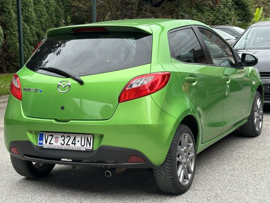 Mazda 2 1,3 i TE, fotografija 4