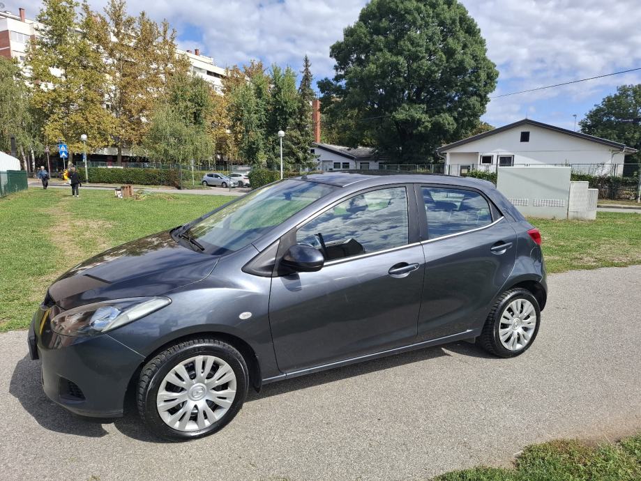 Mazda 2 1.4 Diesel 2009g.reg.1 god, fotografija 7