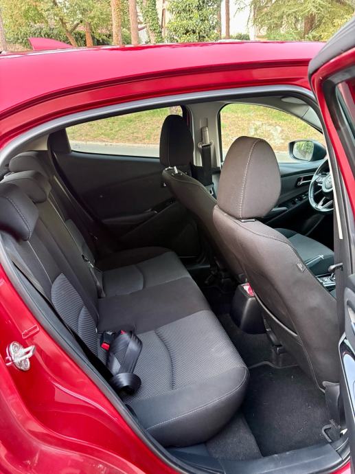 Mazda 2 1.5d SkyActiv, fotografija 8