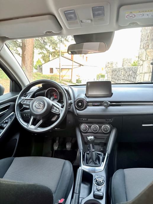 Mazda 2 1.5d SkyActiv, fotografija 5