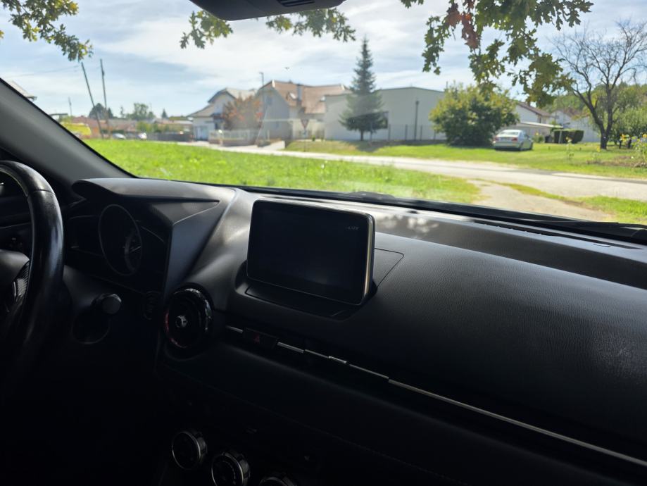 Mazda CX-3, fotografija 13