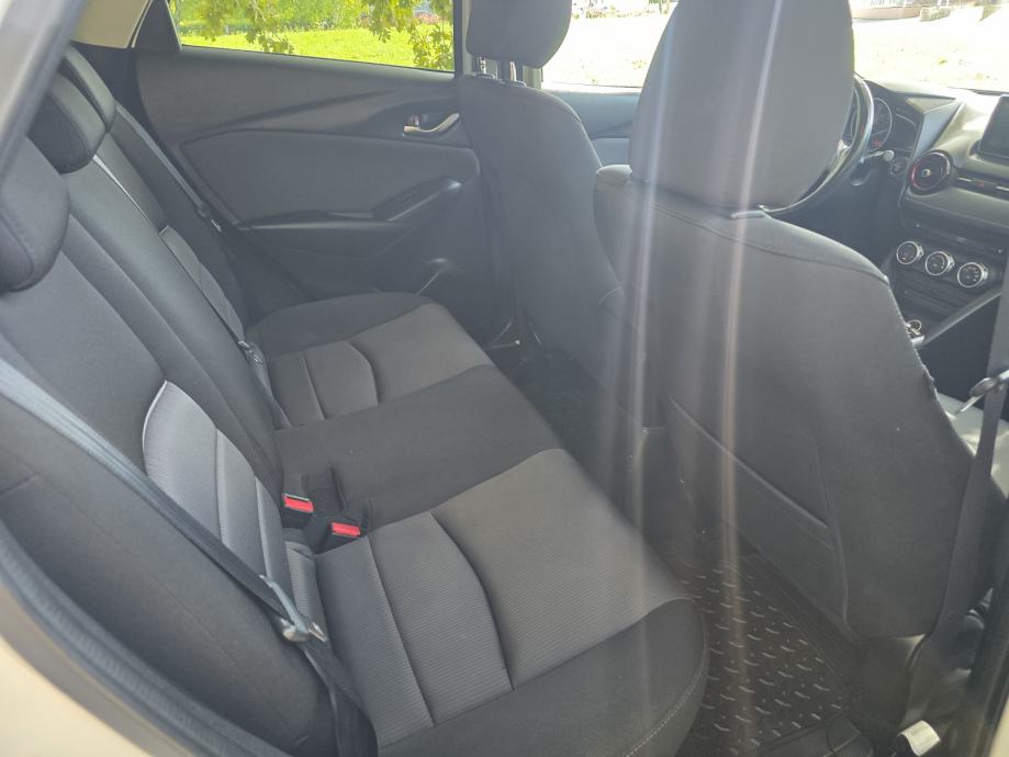 Mazda CX-3, fotografija 11