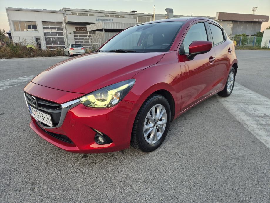 Mazda 2 REVOLUTION 66200km,Led farovi, fotografija 2