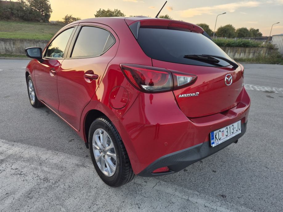 Mazda 2 REVOLUTION 66200km,Led farovi, fotografija 4