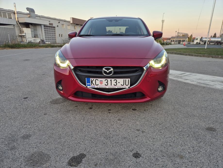 Mazda 2 REVOLUTION 66200km,Led farovi, fotografija 5