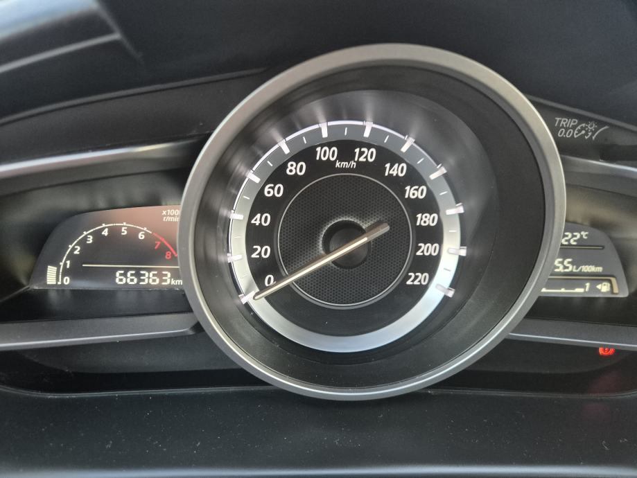 Mazda 2 REVOLUTION 66200km,Led farovi, fotografija 8