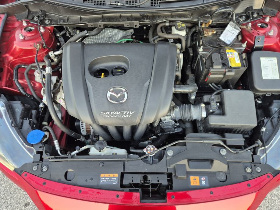 Mazda 2 REVOLUTION 66200km,Led farovi, fotografija 12