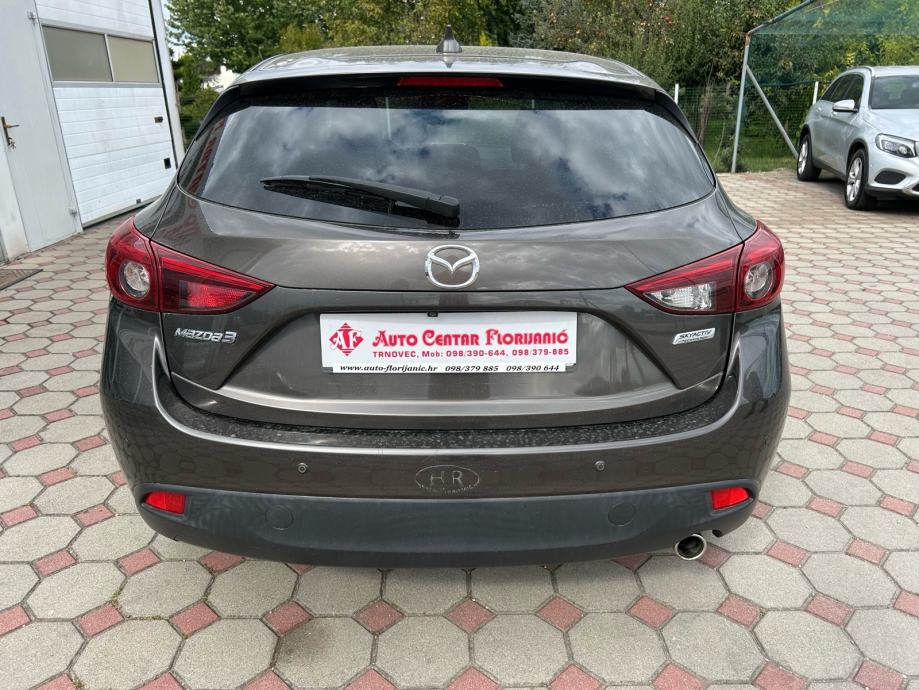 Mazda 3 1.5 D 2017.,SERVISNA, NAVI, GRIJ SJED.,ALU, LED..., fotografija 6