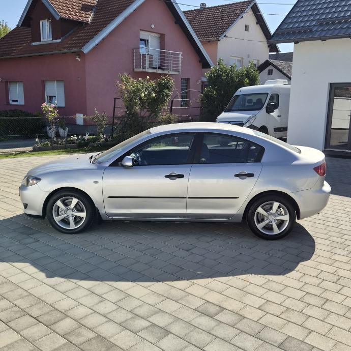 Mazda 3 1,6 i TX ● 124.ooo km ● HR auto ● 1. Vlasnik, fotografija 6