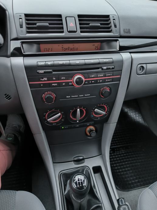 Mazda 3 1.6diesel,odlična, fotografija 12