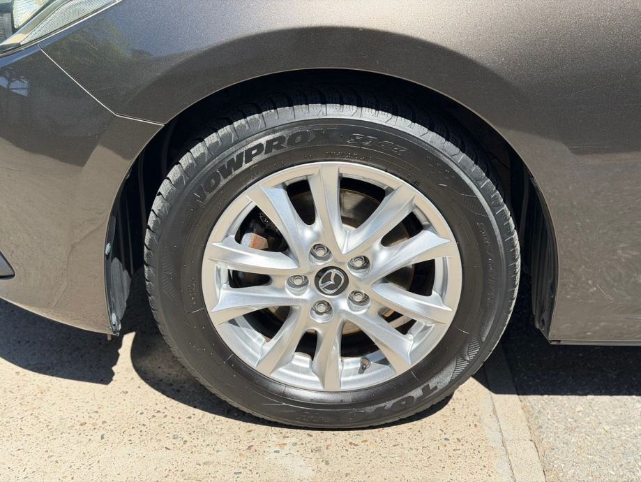 Mazda 3 2.2 SkyActive Disel, fotografija 10