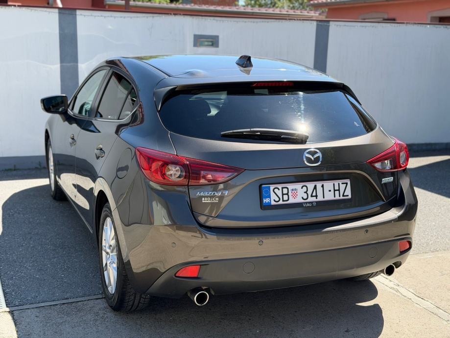 Mazda 3 2.2 SkyActive Disel, fotografija 8