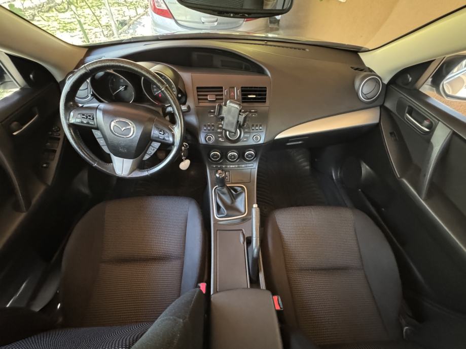 Mazda 3 CD116 TX, fotografija 6