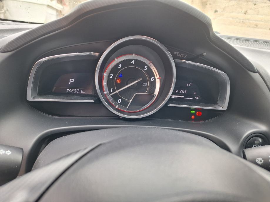 Mazda 3 CD150 automatik, fotografija 8