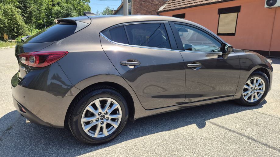 Mazda 3 Cd150 hatchback, fotografija 6