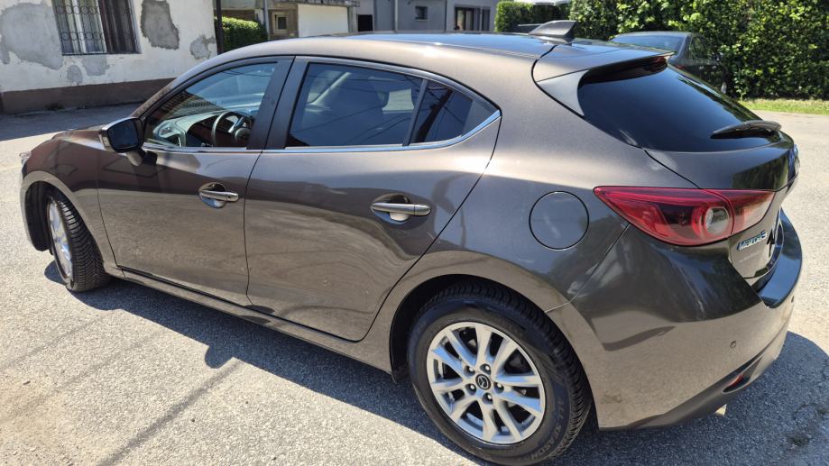 Mazda 3 Cd150 hatchback, fotografija 4
