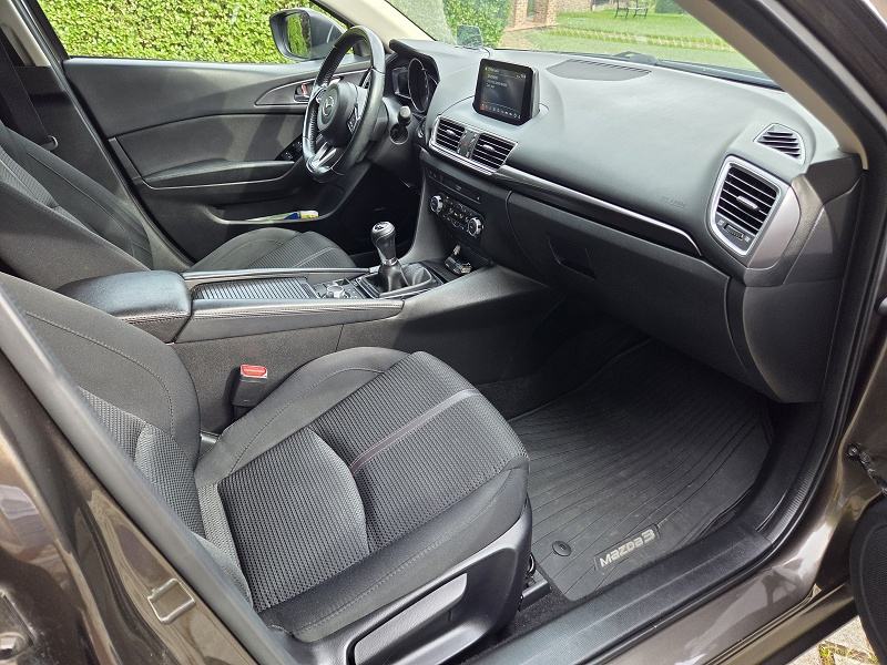 Mazda 3 *CD150 *REVOLUTION *HR AUTO *PRVI VLASNIK *HEAD-UP *NAVI *LED, fotografija 13