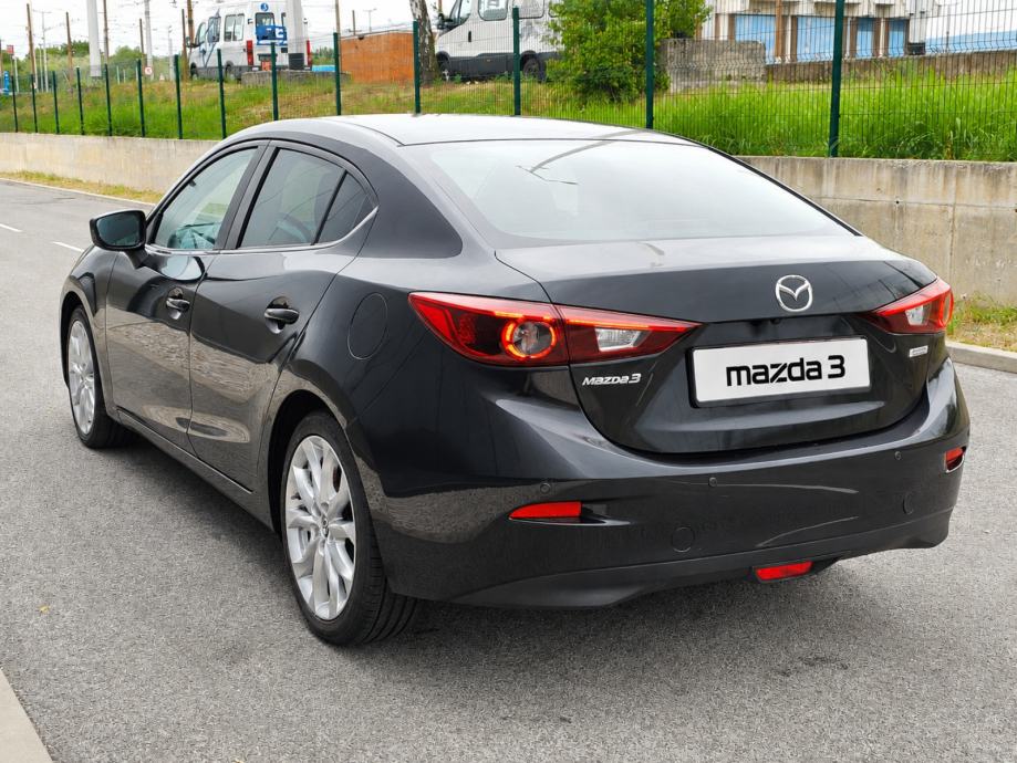 Mazda 3 2.2 CD150 REVOLUTION - EURO6/LED/BOSE/HEAD-UP/NAVI, fotografija 6