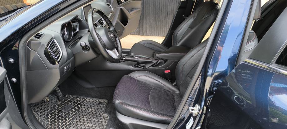 Mazda 3 CD150, fotografija 11