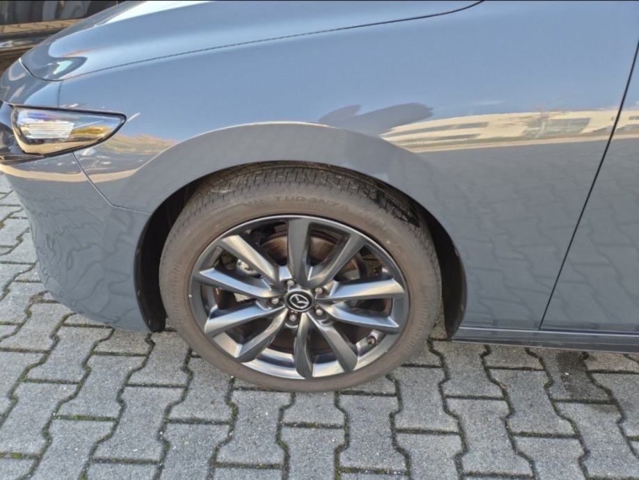Mazda 3 G120 36TKM,SERV.,NAVI.,LED,ALU.,PDC,KAM.,AUDIO SYSTEM,SPORT, fotografija 5