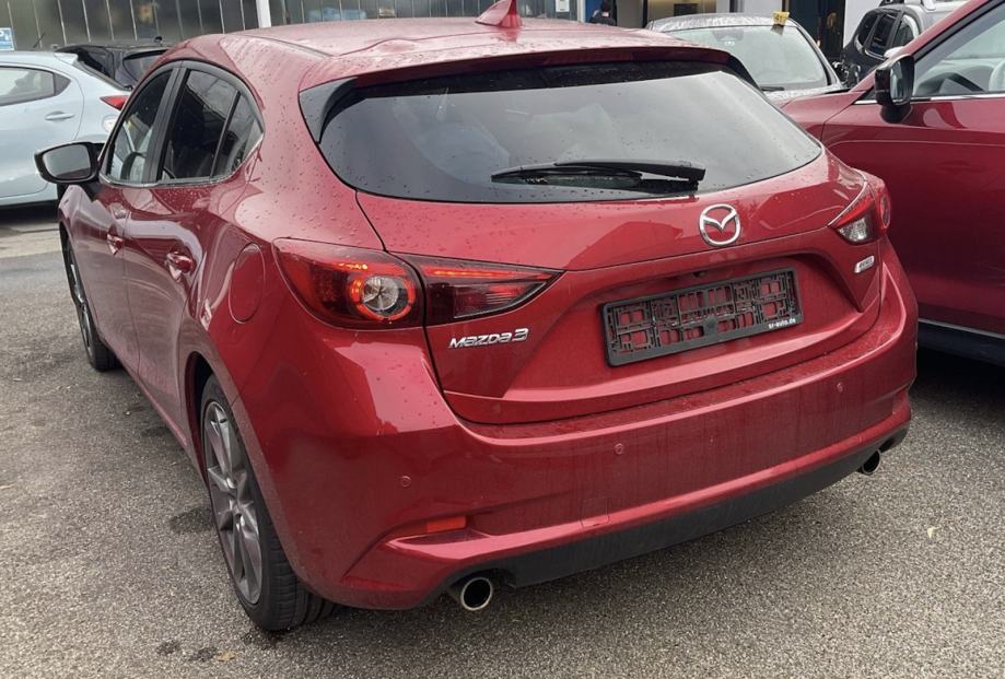 Mazda 3 G120, fotografija 4