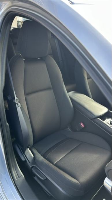Mazda 3 G150 , Navi, LED, Head Up, ACC, Alu18. U PDV u., fotografija 17