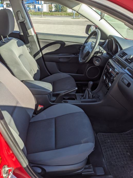 Mazda 3 Sport CD110, fotografija 9