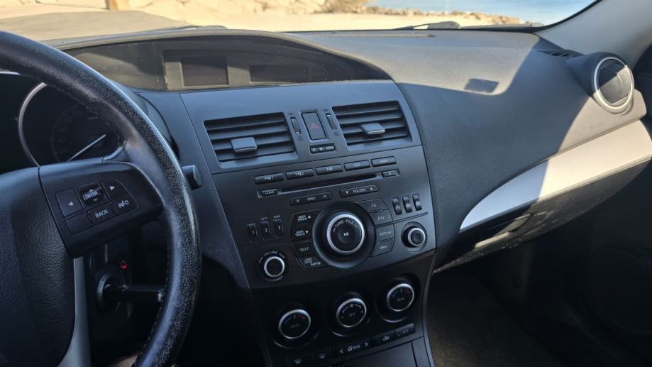 Mazda 3 Sport CD116, fotografija 9