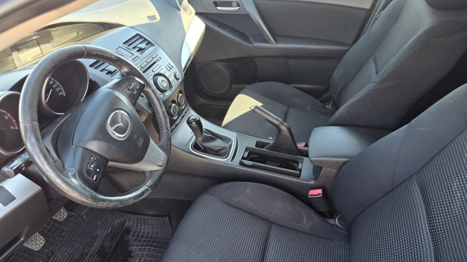 Mazda 3 Sport CD116, fotografija 10